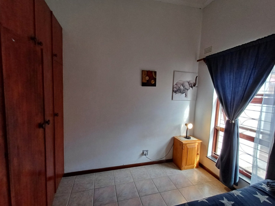 3 Bedroom Property for Sale in Ravensmead Western Cape